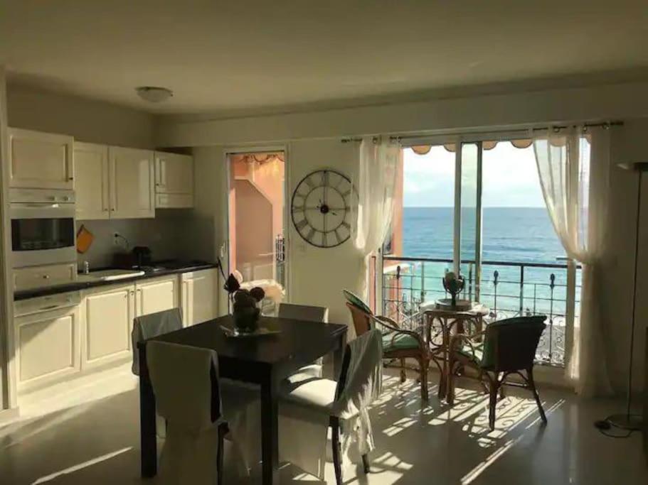 Victoria Bilocale Centro Citta E Vista Mare Lejlighed Menton Eksteriør billede